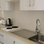 Simos Magic Apts أيا نابا