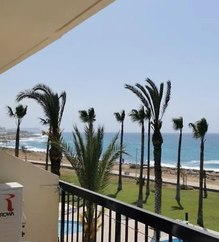 מלון דירות Simos Magic Apts 3*