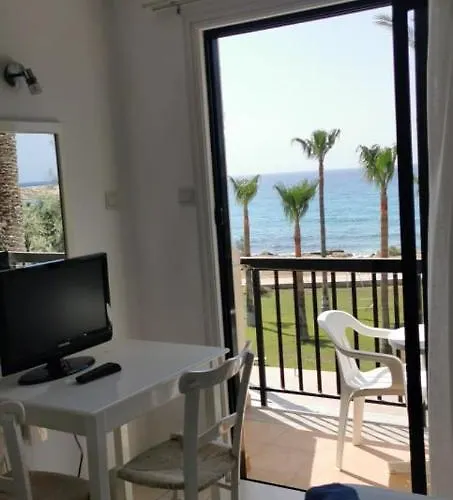 Simos Magic Apts איה נאפה