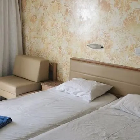Simos Magic Apts 4*