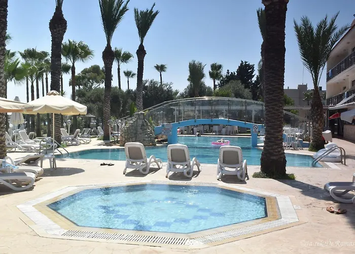 Simos Magic Apts 3* Ajía Nápa