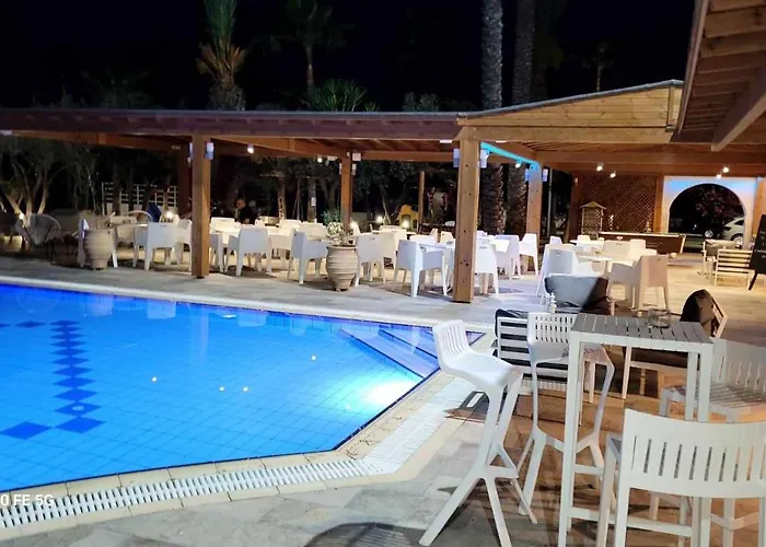 Apartmanhotel Simos Magic Apts 3*